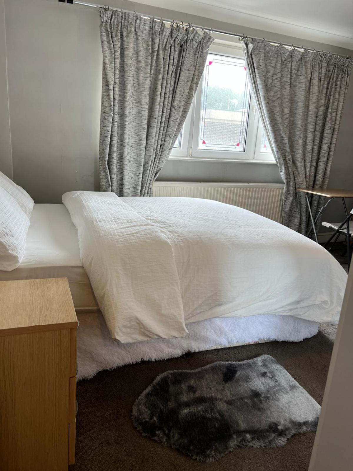 Oxborne Rooms Uk - 22 Seaton Лондон Екстериор снимка